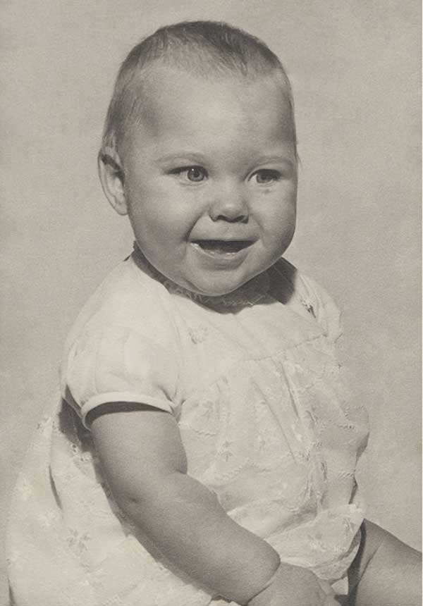 online photo restoration services, photo restoration online, photo restoration services near me